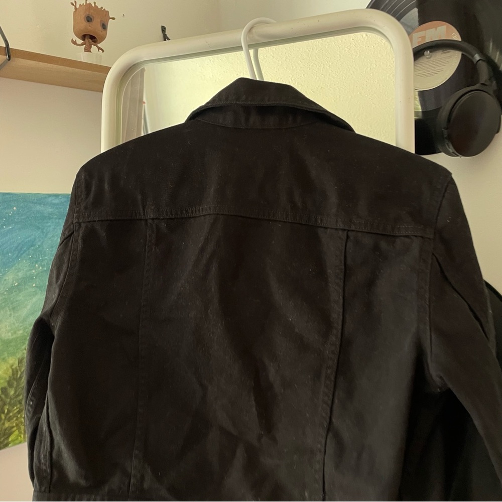 Black Cropped Jacket - Picture 6 of 6